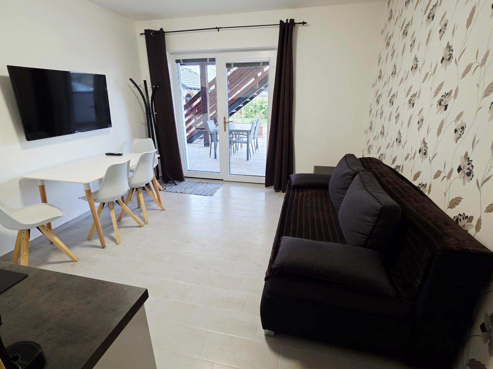 Apartmany Pod Palavou Starovicky ภายนอก รูปภาพ
